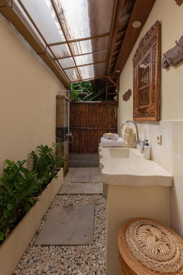 Villa Poppy Seminyak Екстер'єр фото